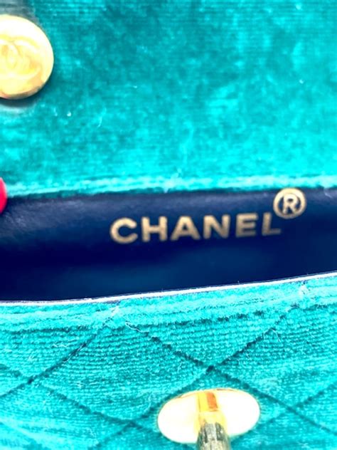 chanel mini verde